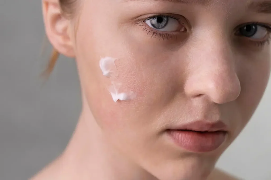 روتین صبحگاهی مخصوص پوستهای چرب